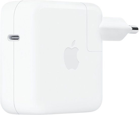 USB-C to SD Card Reader